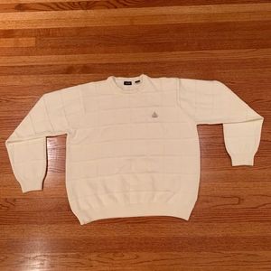 Mens IZOD White Round Neck Sweater Never Worn